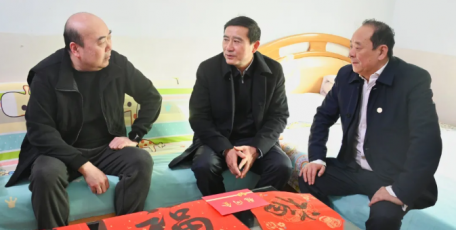 陜煤集團(tuán)開(kāi)展2026年新春慰問(wèn)活動(dòng)